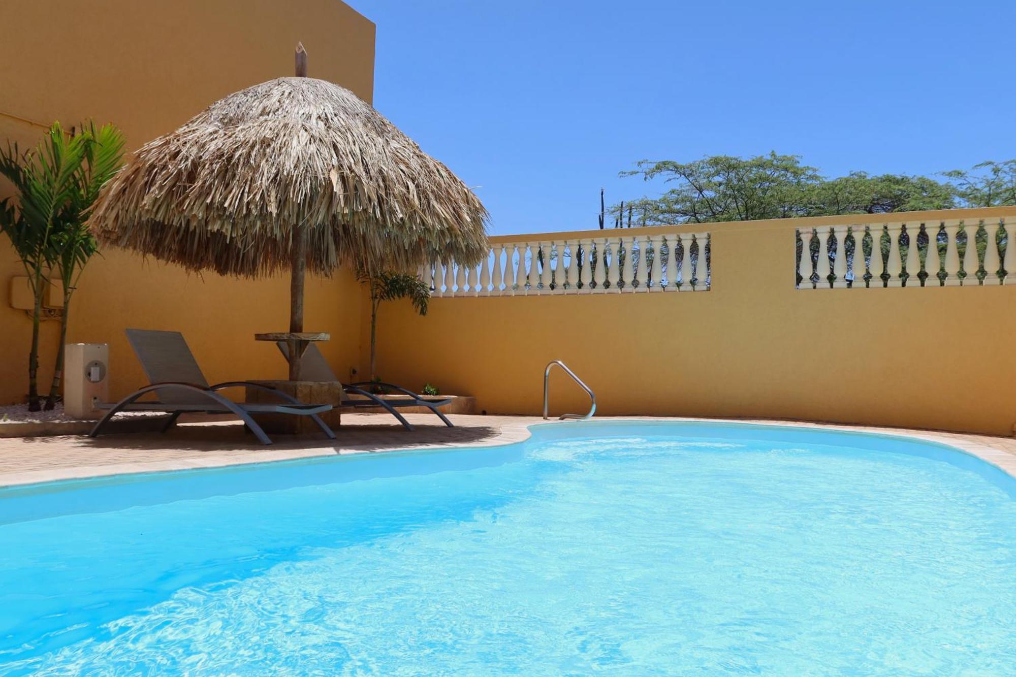 Montana Eco Resort Aruba Oranjestad Exterior photo